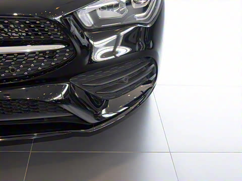 2021�� CLA 200 4MATIC