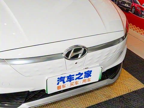 2021�� LUX����