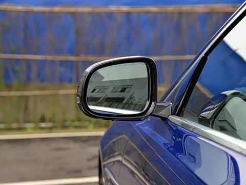 2020�� 2.0T 200PS R-DYNAMIC S��ȡ�˶���