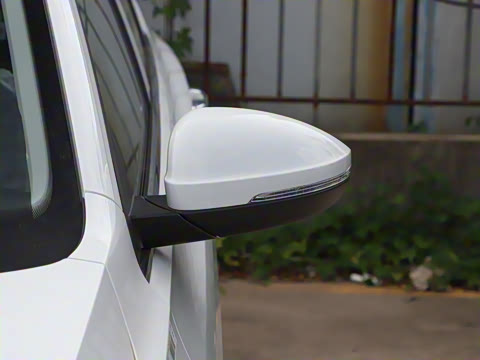 2025�� �Ŀ� 300TSI DSG���а�