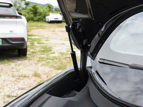 2025�� �Ŀ� Max���̰�