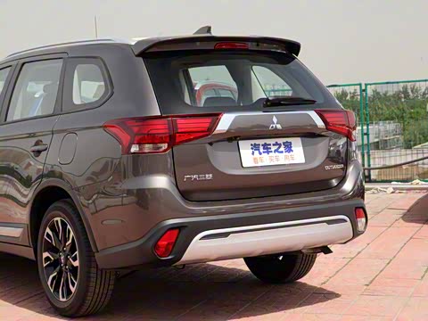 2020�� 2.0L ���������� 5��