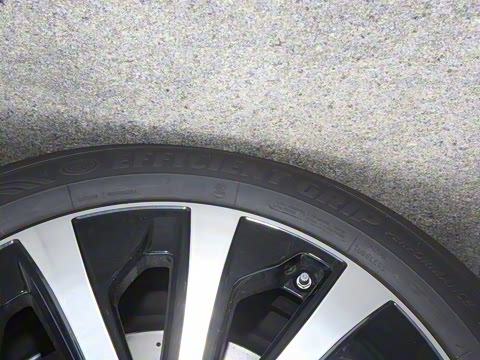 2025�� GLB 220 ʱ����