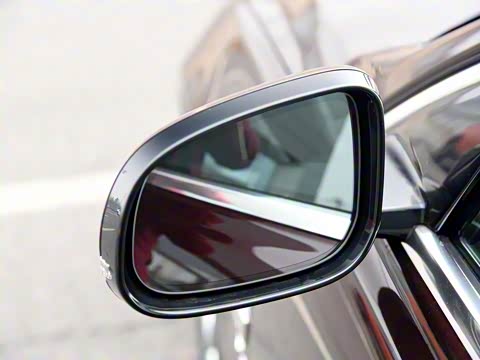 2018�� XJL 3.0 SC ����ȫ�������