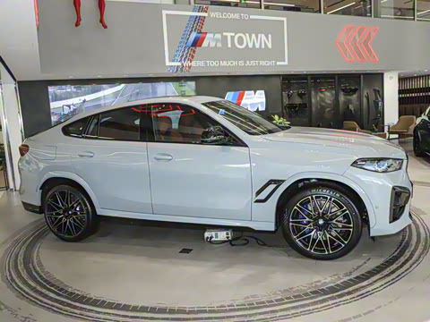 2024�� X6 M ������