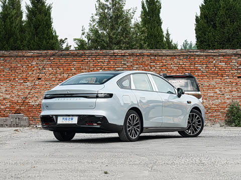 2025�� 650������