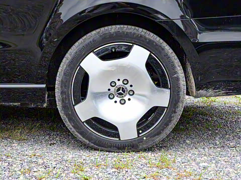 2025�� V 300 L ����������