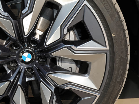 2023�� 740Li ������ ������װ