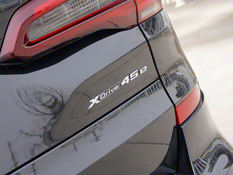 2021�� xDrive45e M�˶���װ