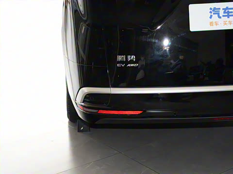 2022�� EV 600 ����������