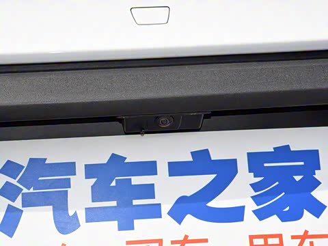 2019�� Taycan Turbo