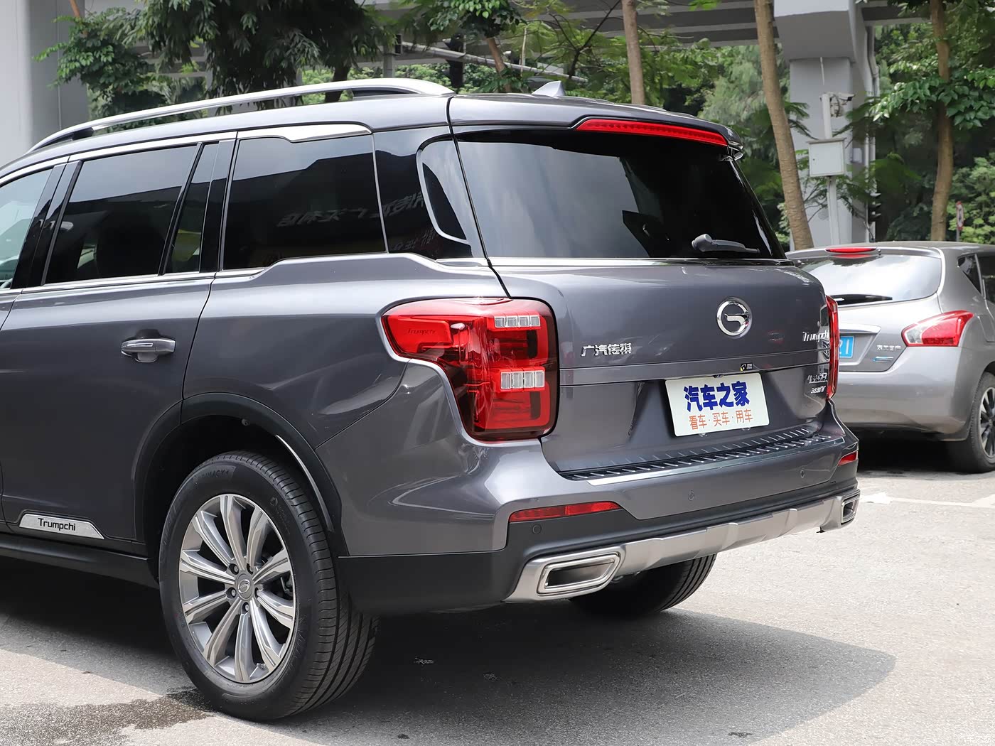 汽车图片 广汽传祺 传祺gs8 2020款 390t 两驱豪华智联版(七座)此配置