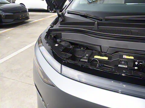 2025�� 650������ Max