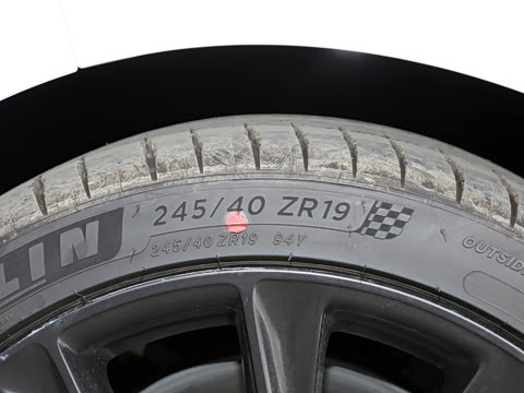 2021�� 28T ������