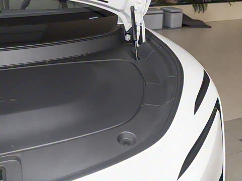 2025�� �Ŀ� Max ���̰�