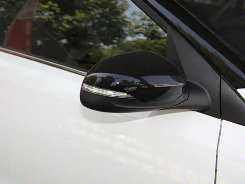 2021�� 1.4L CVTȤ���촰��