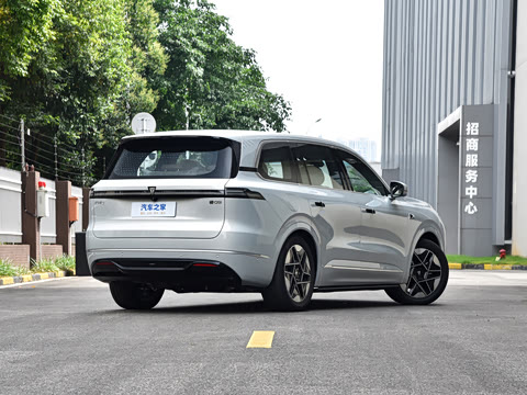 2025�� ����Ultra