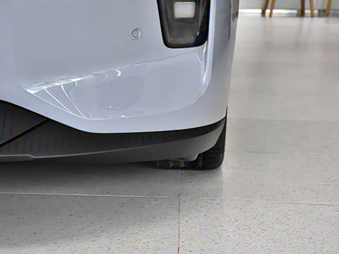 2025�� 600 �������� Max