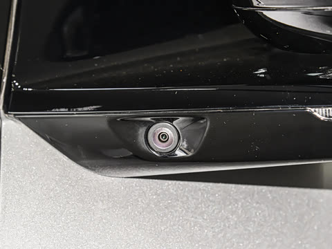 2025�� 702 �������� Max