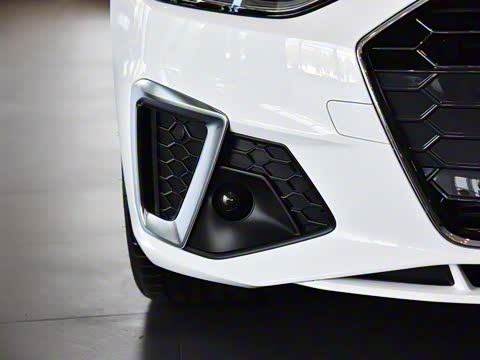 2020�� 40 TFSI ����������