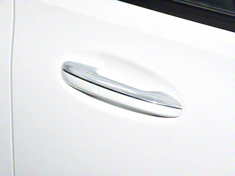 2025�� AMG C 43 4MATIC ���нγ� �ر��