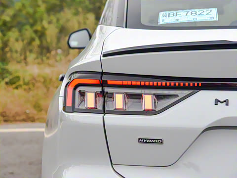 2023�� 1.5T E-�춯 ST-Line