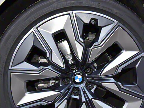 2023�� 740Li ������ ������װ