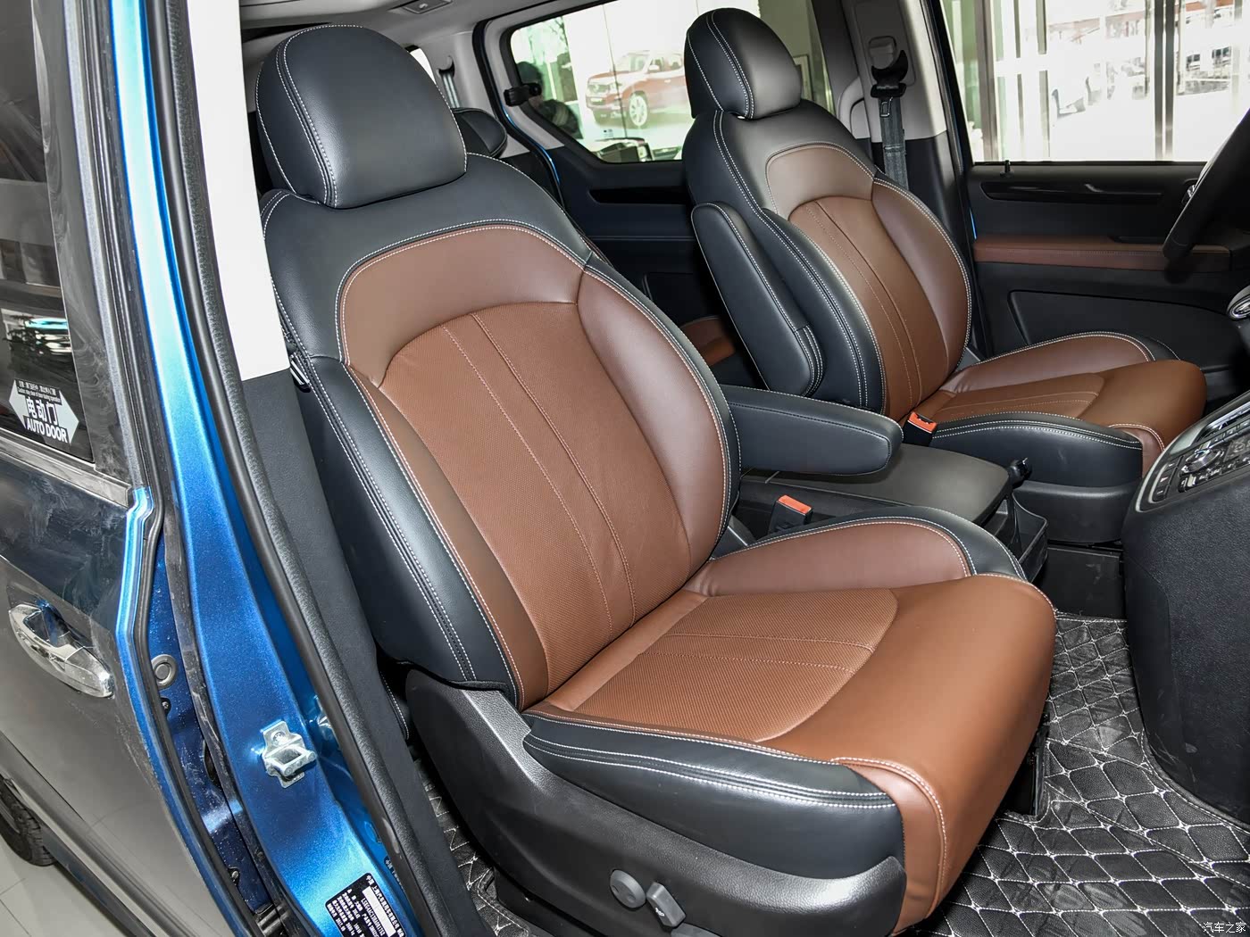 2018款plus20t自动行政版