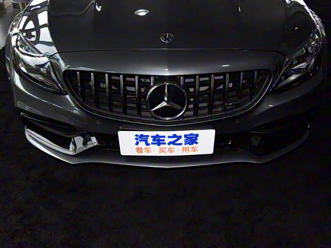 2021�� AMG C 63 ���ܳ�