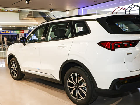 2025�� EcoBoost 170 ������