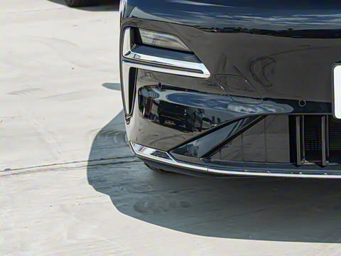 2025�� 60km EM-i ������