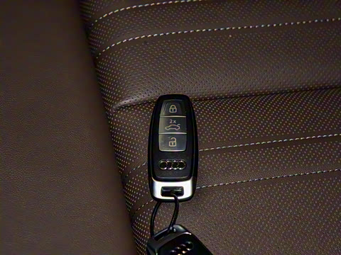 2024�� 45 TFSI quattro ������ ������װ 7��