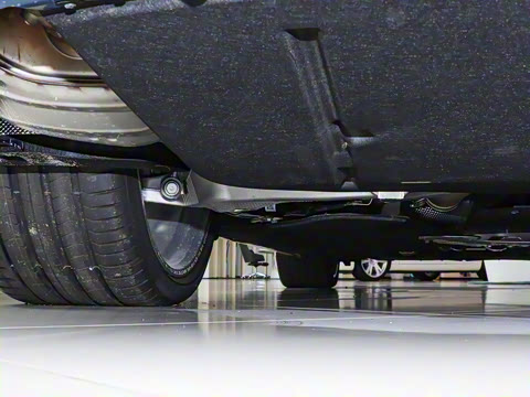 2026�� 4.0T V8 Mulliner