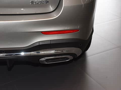 2020�� �Ŀ� GLC 300 L 4MATIC ������