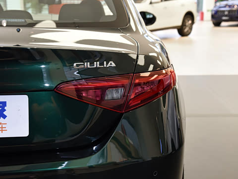 2021�� 2.0T 280HP ������