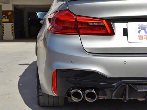 2019�� M5 ������