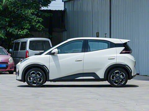 2025�� �Ǽݰ� 405km ���ڰ�