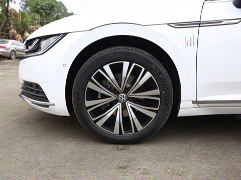 2020�� 330TSI ���հ� ��VI