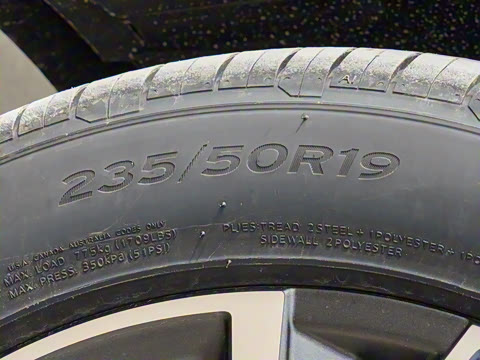 2024�� 35 TFSI RS�׼�ȼ����