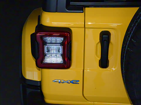 2021�� ���� 2.0T 4xe ���������а�