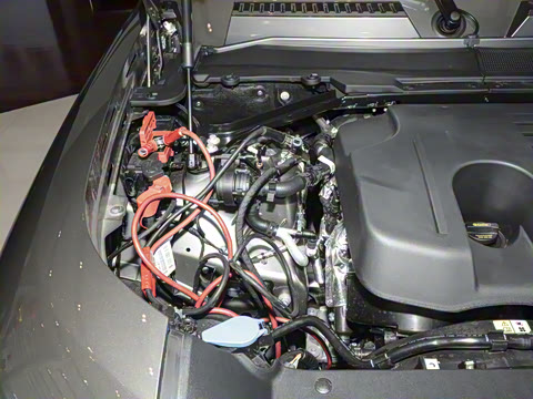 2025�� 110 3.0T P400 X-Dynamic HSE