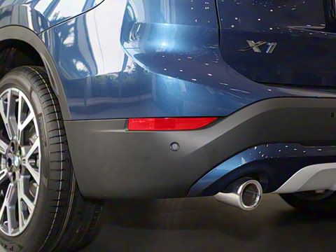 2021�� �Ŀ� xDrive25Li ������