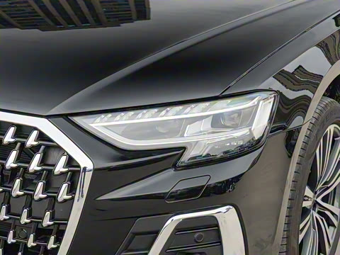 2024�� A8L 45 TFSI quattro ������