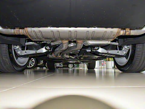 2026�� 4.0T V8 ������