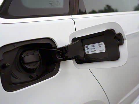 2020�� Sportback 35 TFSI �˶��� ��VI