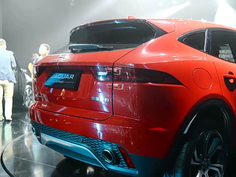 2018�� P200 �׷������� ��V