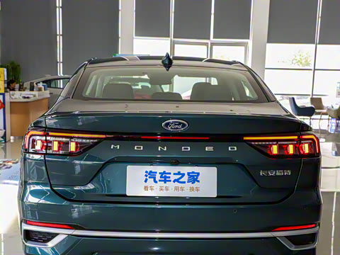 2023�� EcoBoost 180 ������