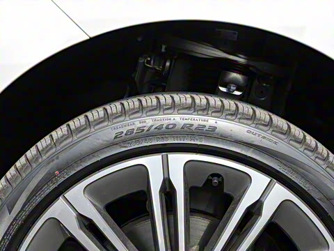 2024�� 3.0 L6 400PS SV���ٴ����ӳ��� 4��