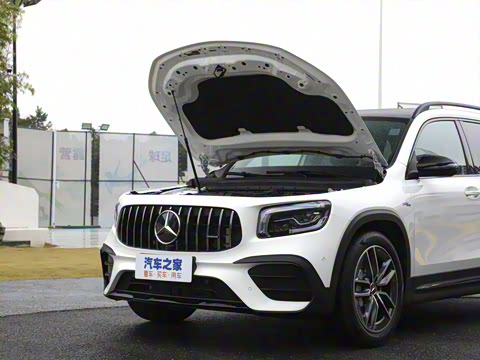 2023�� AMG GLB 35 4MATIC