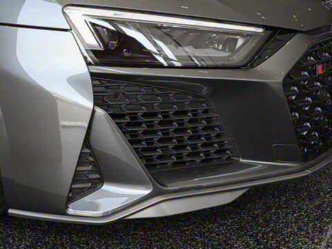 2022�� V10 Coupe performance